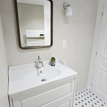 Victoire Rubis 201 Climatisé De Apartamento *