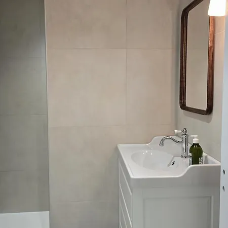 Victoire Rubis 201 Climatisé De Apartamento *